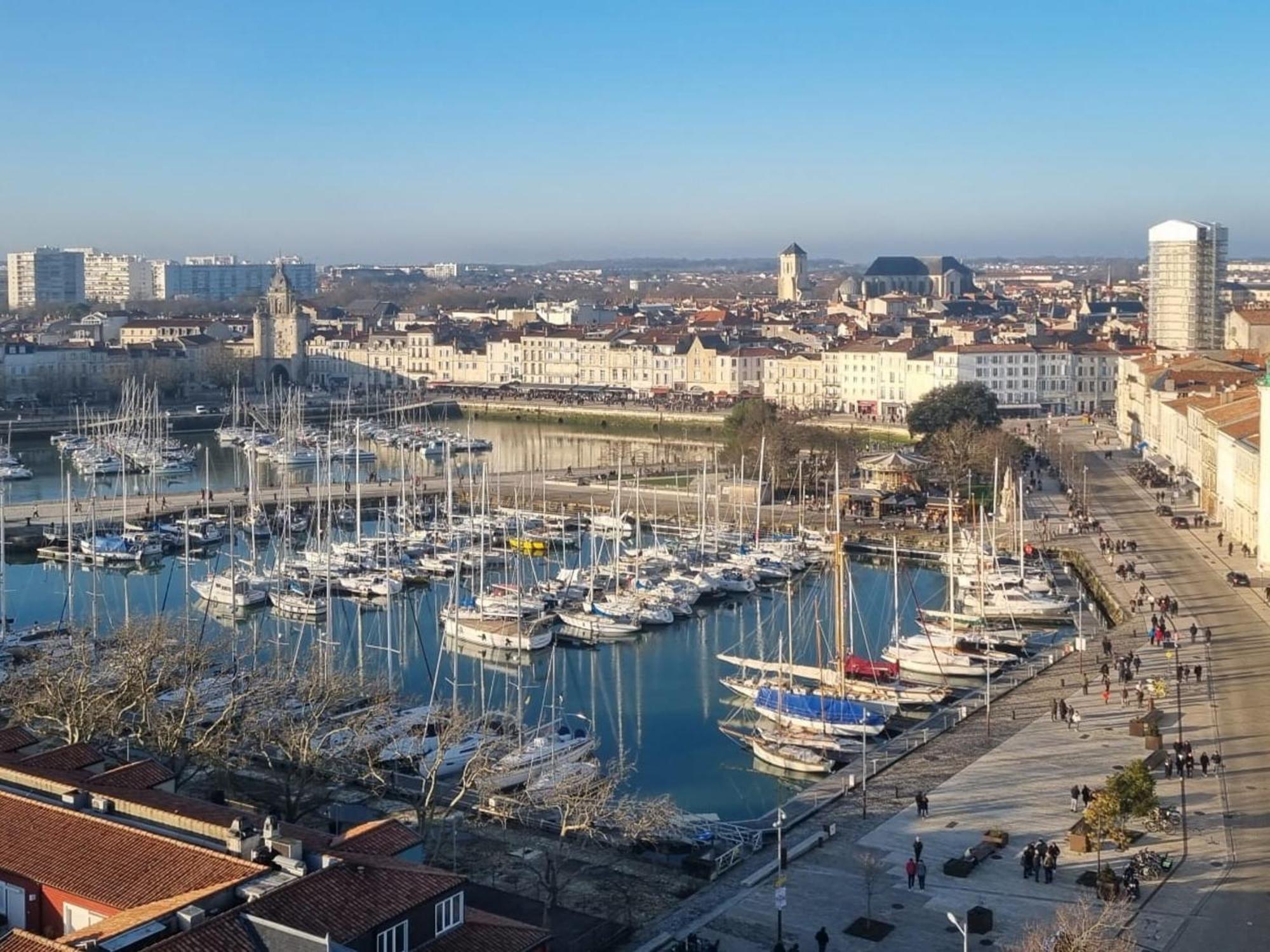 Appartement Charme & Confort A 10M Du Vieux Port- La Rochelle, 2 Pers, Wifi & Equipements Complets - Fr-1-535-56 מראה חיצוני תמונה